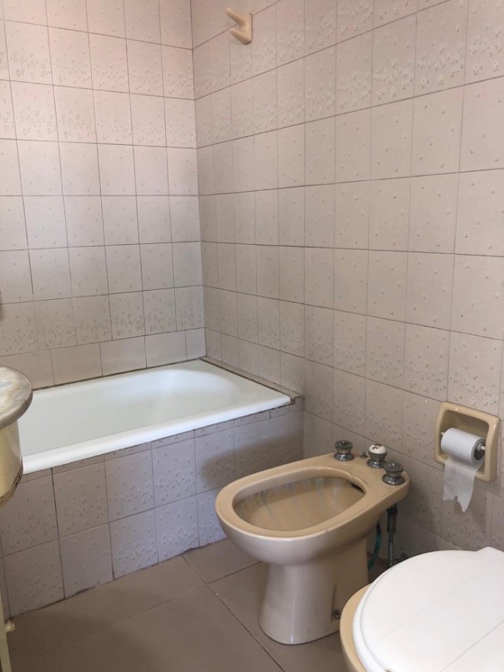 DEPARTAMENTO EN EL CENTRO DE SAN MIGUEL SOBRE AV. PTE. PERON