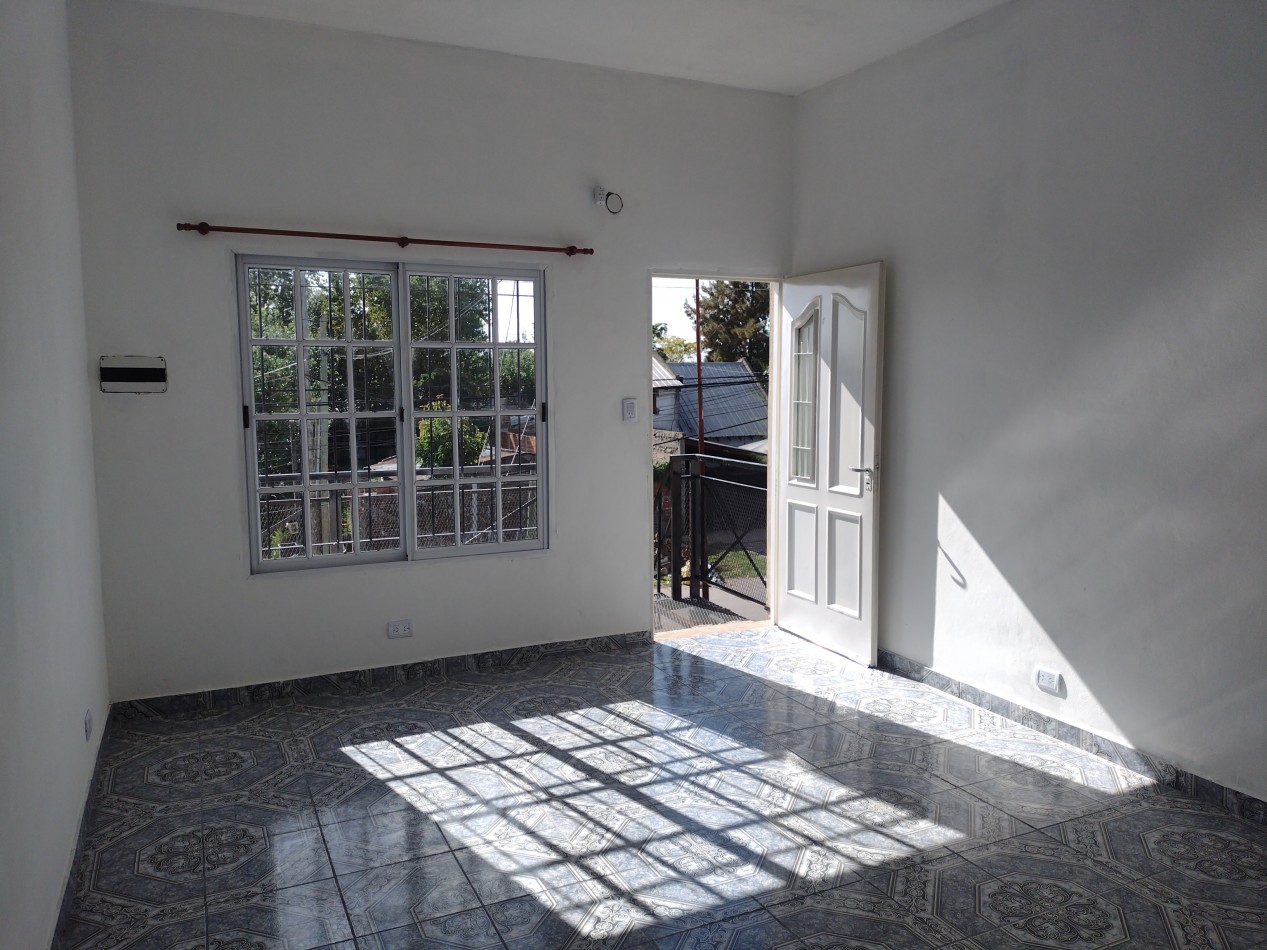 DEPARTAMENTO EN PLANTA ALTA EN JOSE C. PAZ - B° ALBERDI