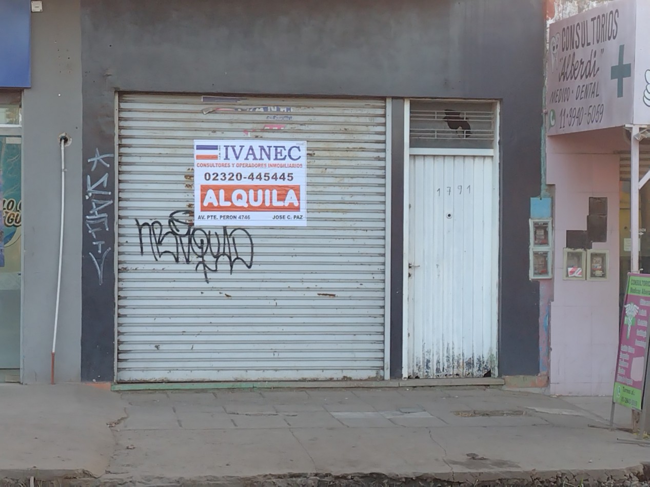 LOCAL SOBRE CALLE H. ARREGUI EX FLORIDA