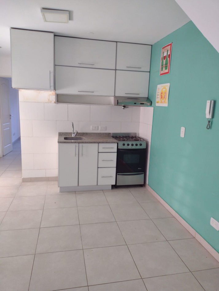 DUPLEX EN JOSE C. PAZ - 