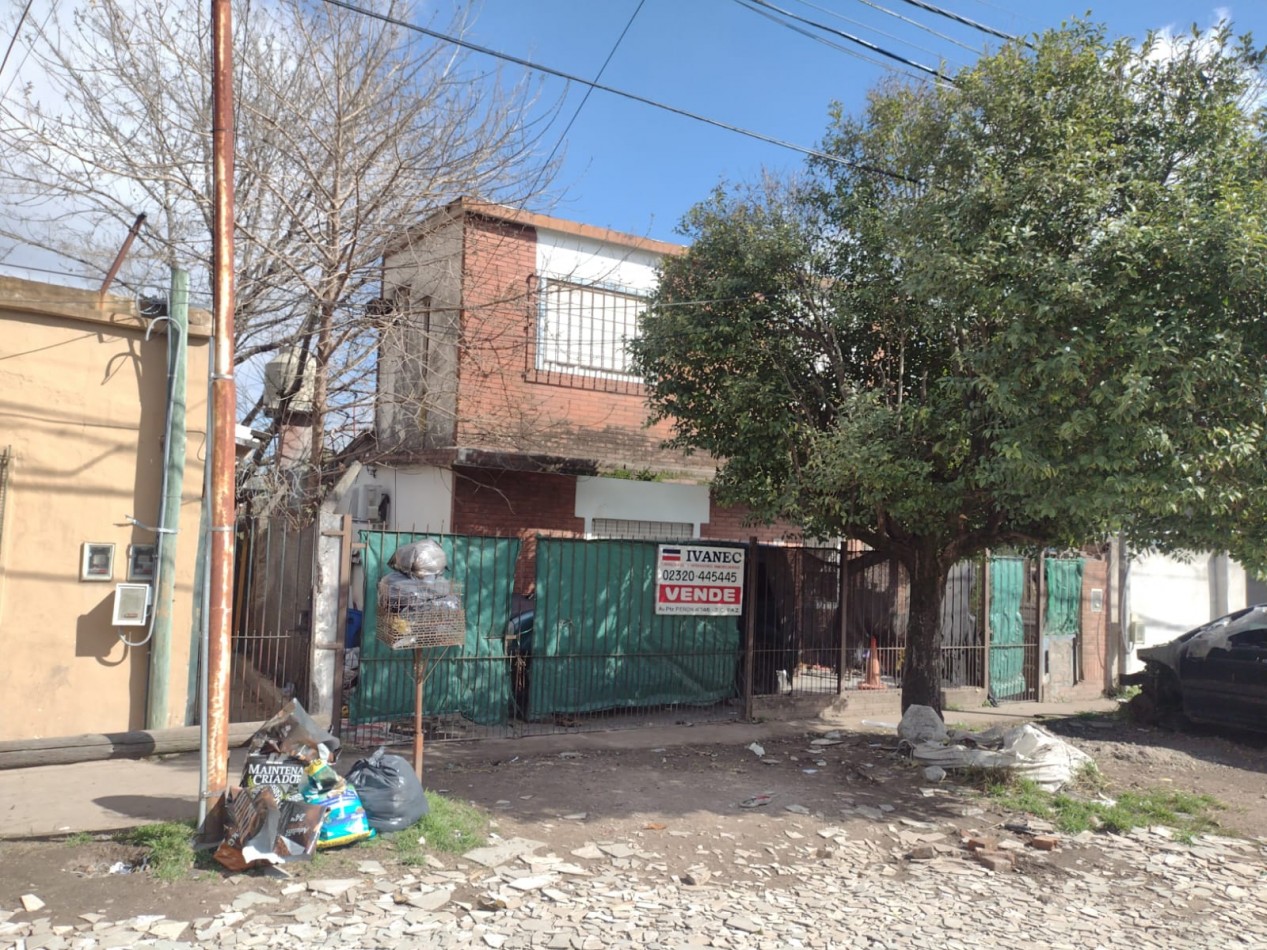 CASA DE 2 PLANTAS