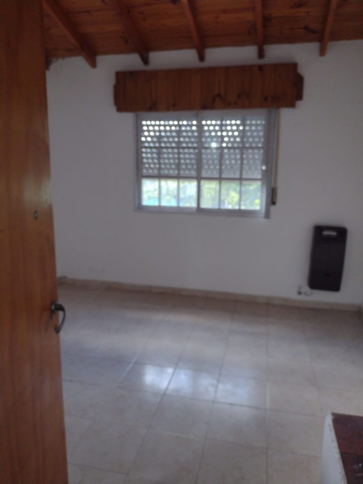 ALQUILER DUPLEX A MTS. DE PTE. PERON