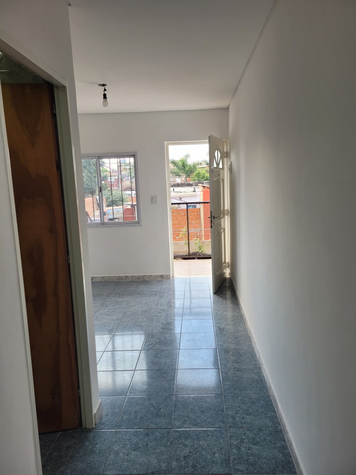 DEPARTAMENTO EN PLANTA ALTA