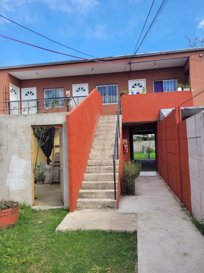 DEPARTAMENTO EN PLANTA ALTA