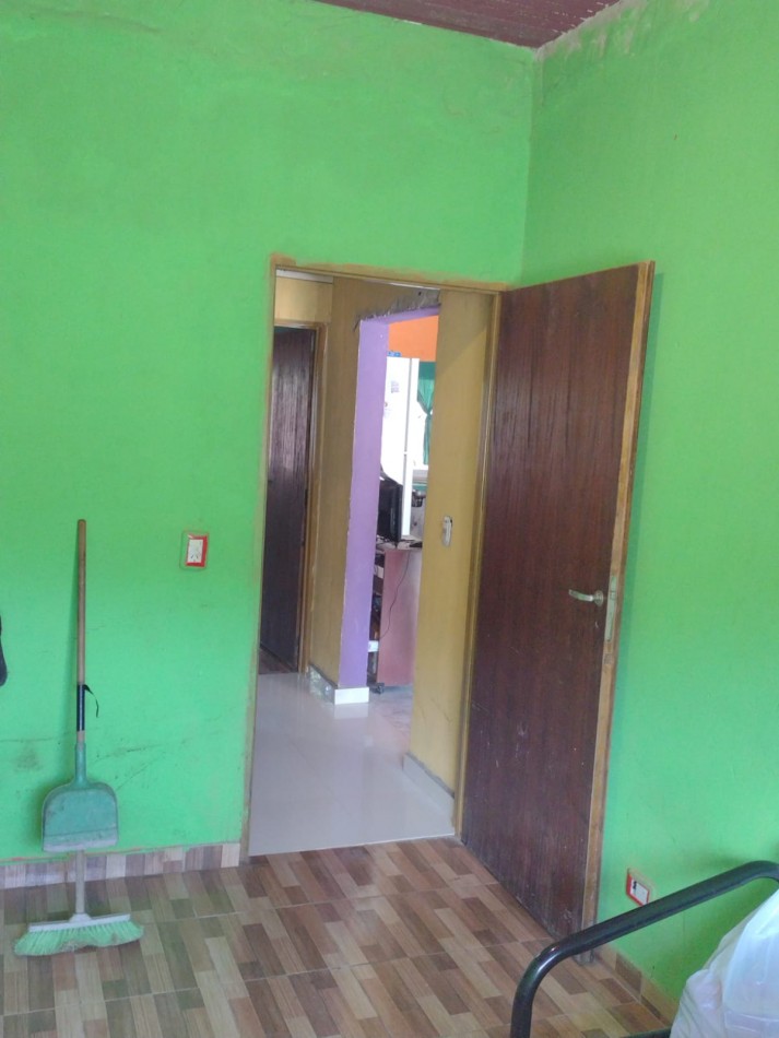 CASA EN BARRIO ALBERDI