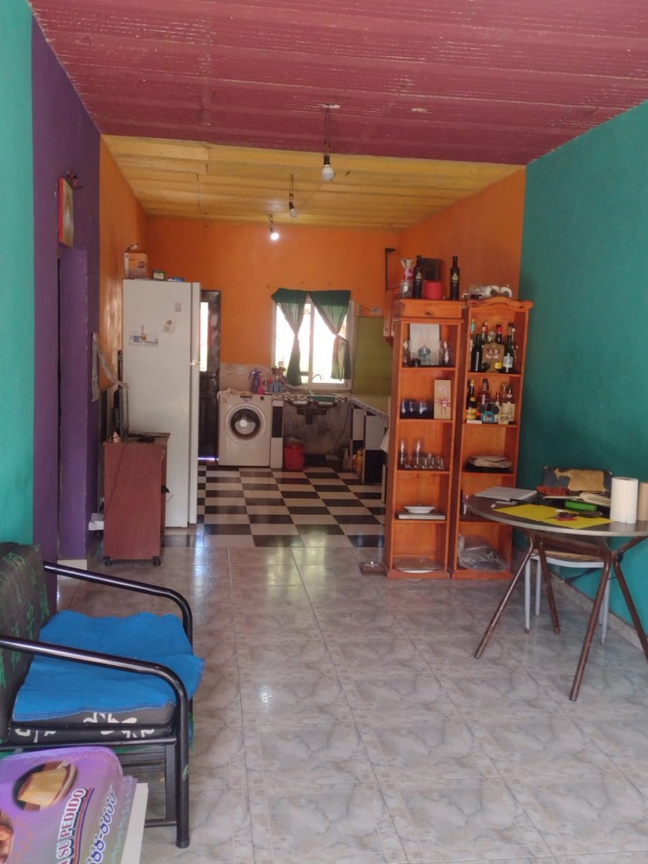 CASA EN BARRIO ALBERDI
