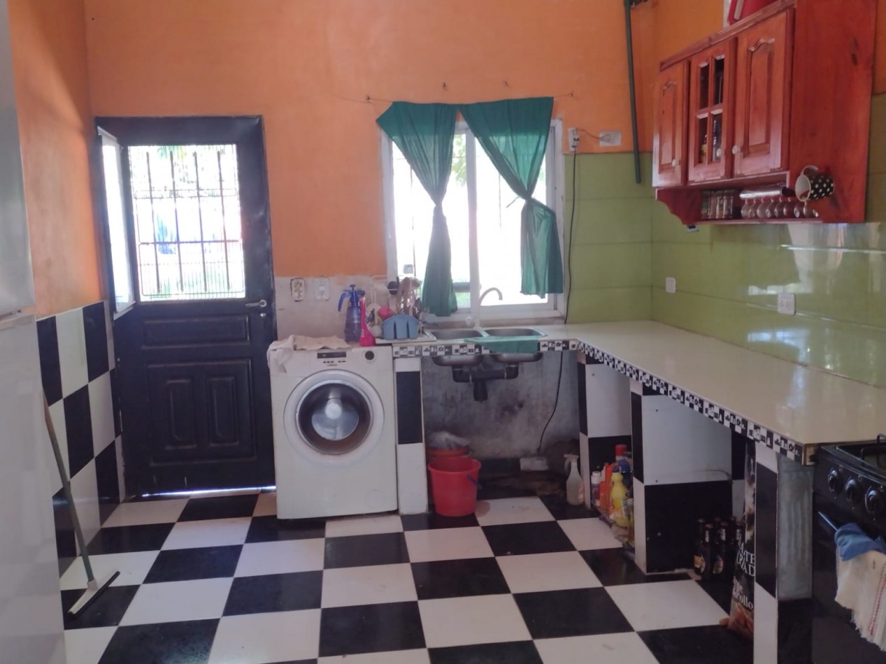 CASA EN BARRIO ALBERDI
