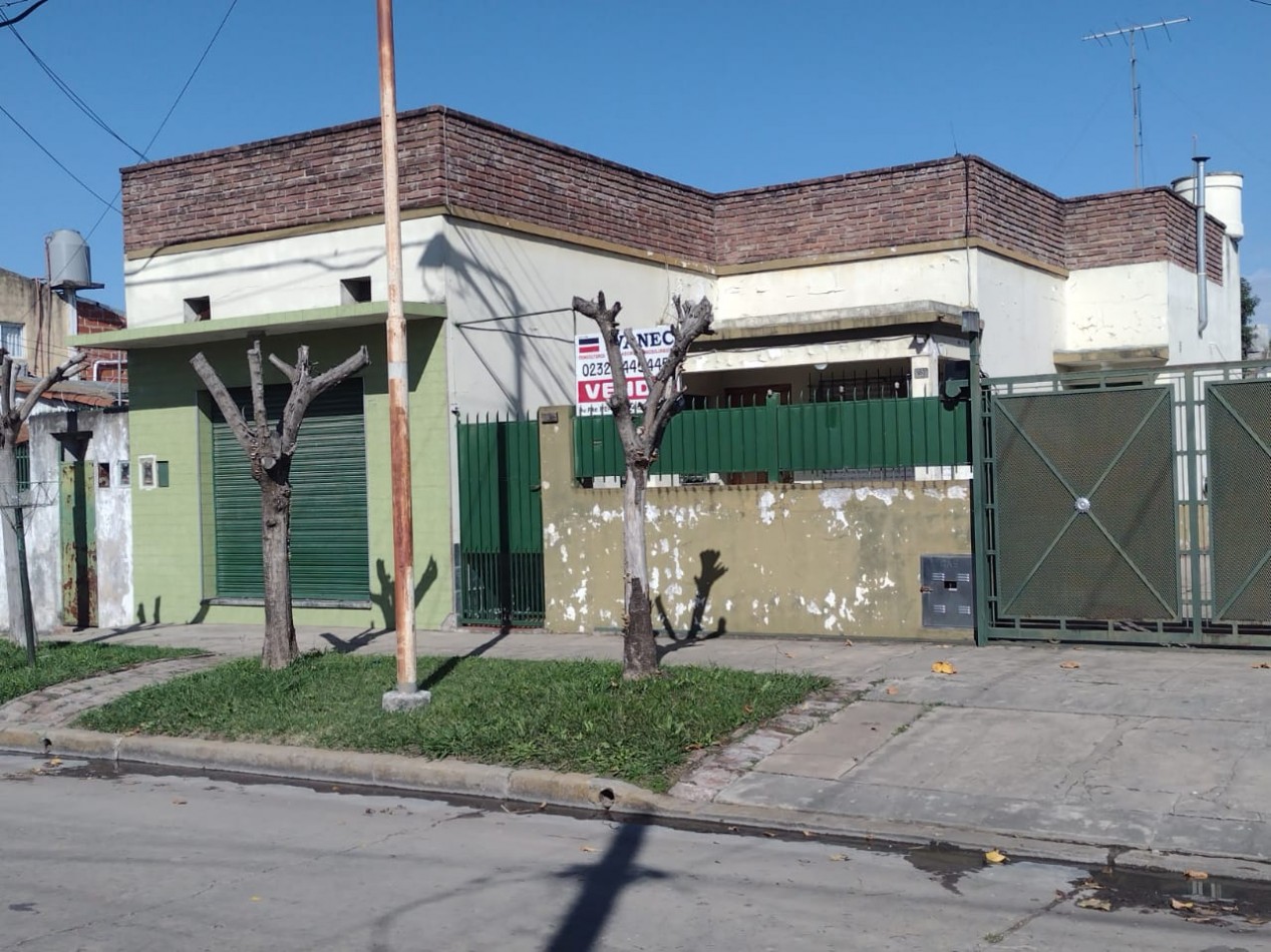 CASA EN BARRIO SANTA PAULA