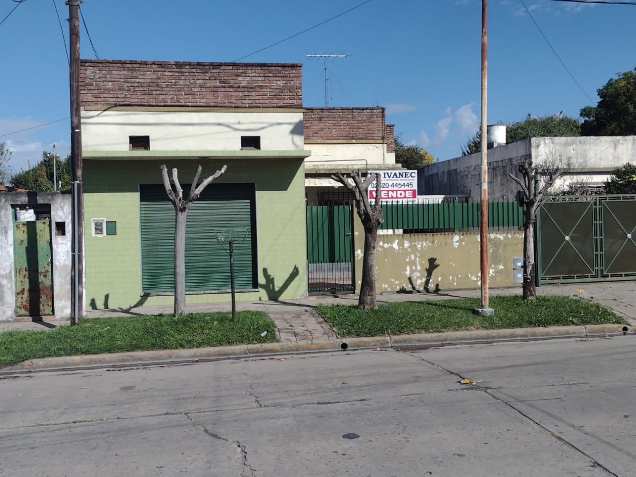 CASA EN BARRIO SANTA PAULA