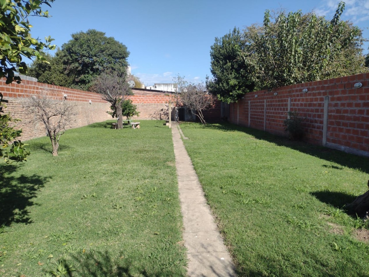 CASA EN BARRIO SANTA PAULA