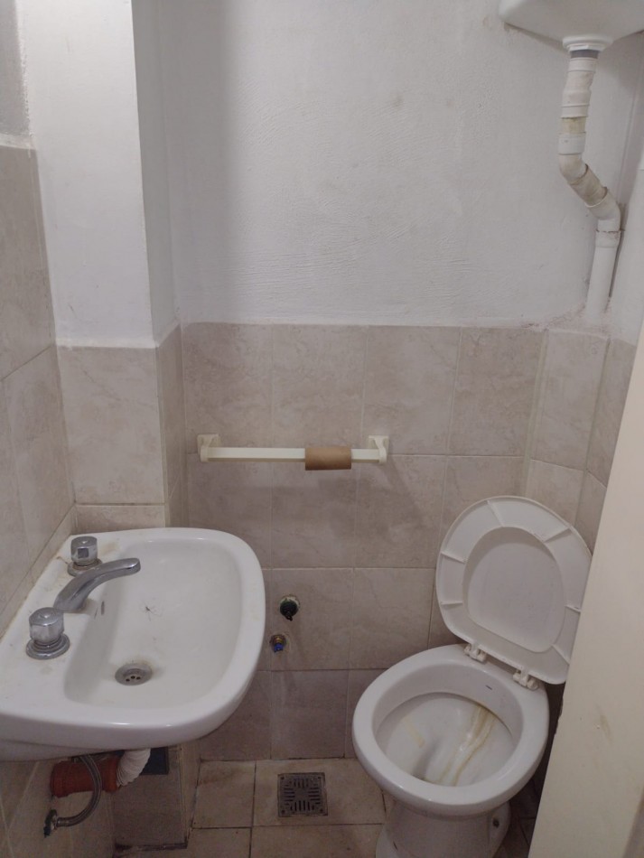 ALQUILER DUPLEX A MTS. DE PTE. PERON