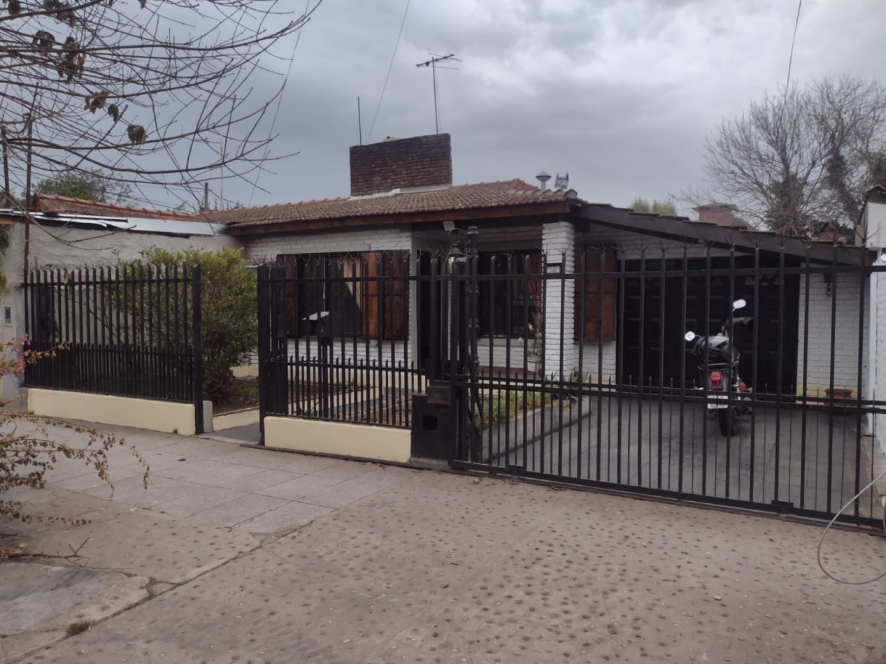 CASA DE 2 DORMITORIOS EN BARRIO EL CORTIJO DE MALVINAS ARGENTINAS