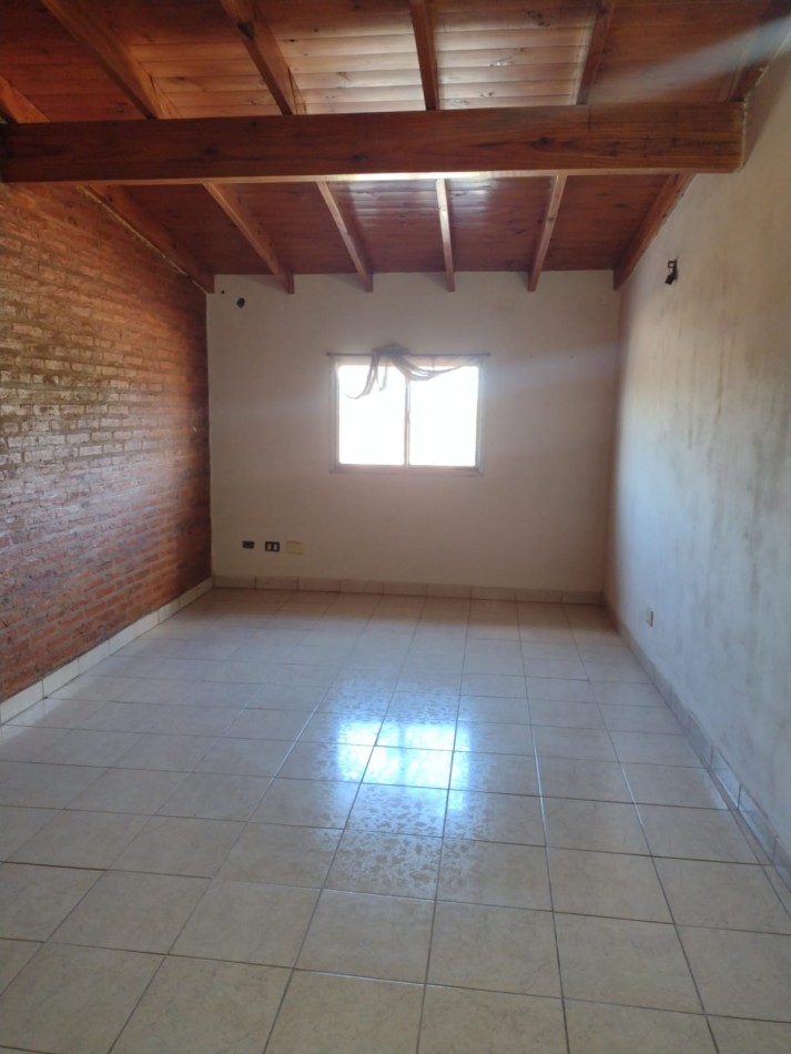 DEPARTAMENTO EN PLANTA ALTA SOBRE RUTA 24 - CUARTEL V - MORENO