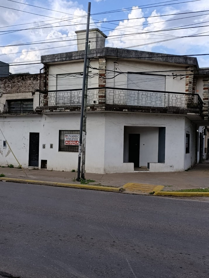 DEPTO 2 DORMITORIOS SOBRE AV. GASPAR CAMPOS.