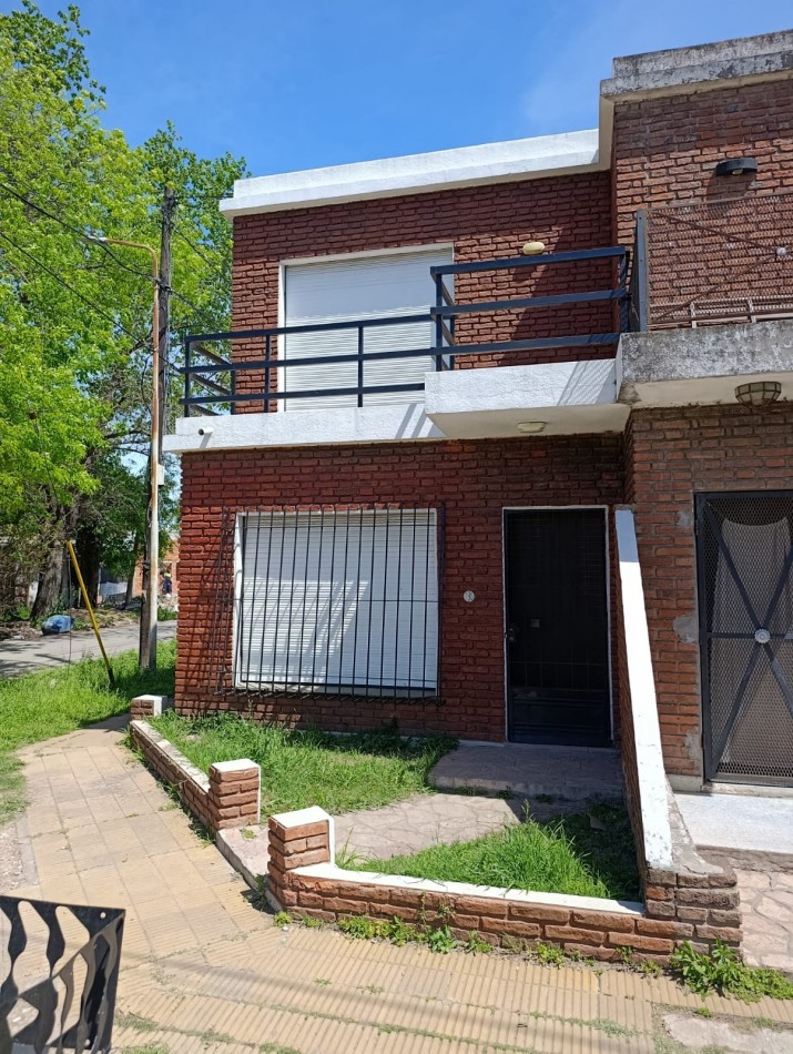 DUPLEX A 100 METROS DE AV. GASPAR CAMPOS Y PUEYRREDON