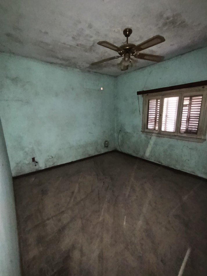 CASA A RESTAURAR EN JOSE C. PAZ CON ANTICIPO Y CUOTAS