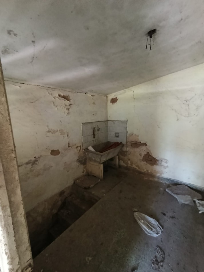 CASA A RESTAURAR EN JOSE C. PAZ CON ANTICIPO Y CUOTAS