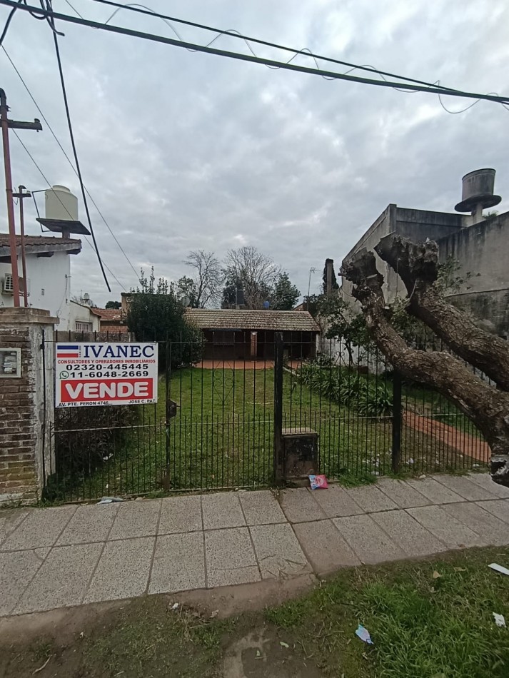 CASA DE 2 DORMITORIOS EN JOSE C PAZ