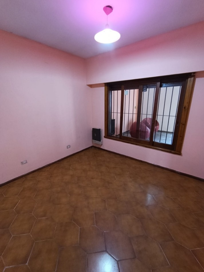 APTO CREDITO HIPOTECARIO - CASA DE 2 DORMITORIOS