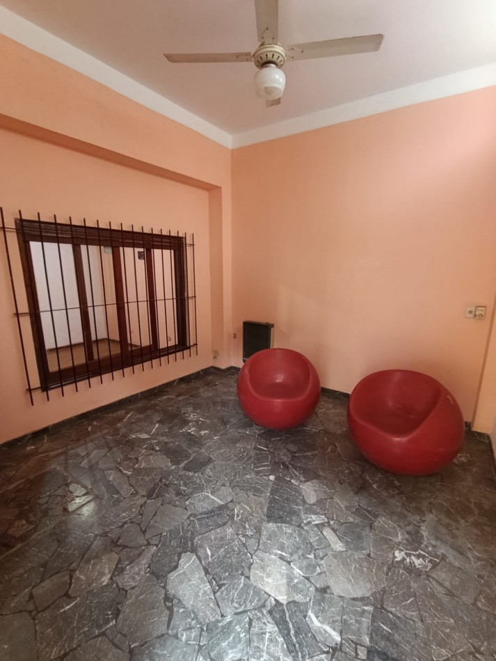 APTO CREDITO HIPOTECARIO - CASA DE 2 DORMITORIOS