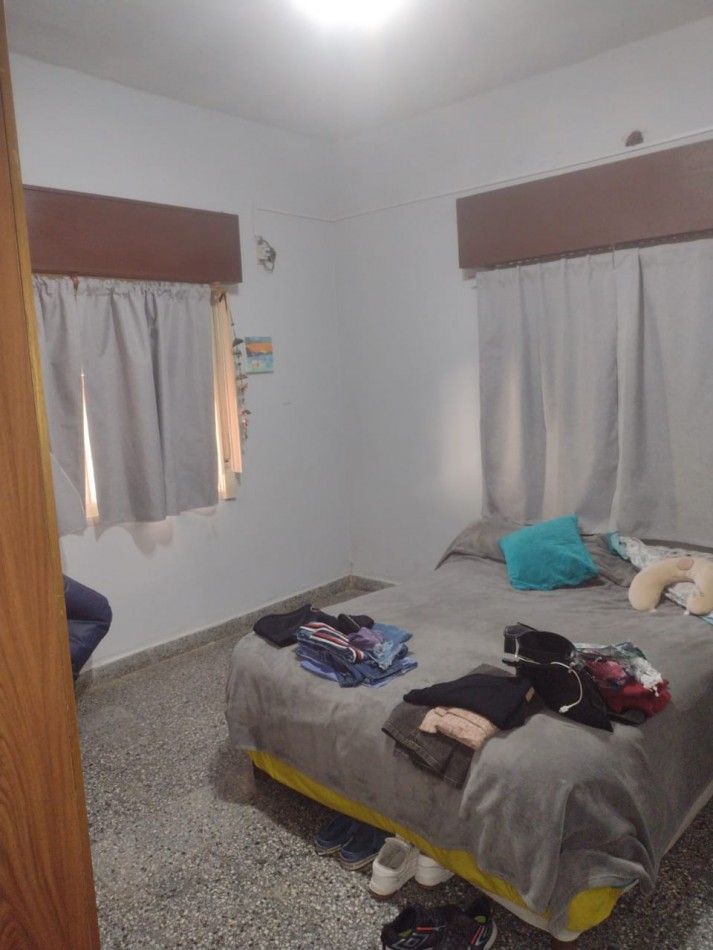 CASA DE 2 DORMITORIOS EN JOSE C PAZ