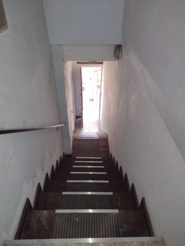 DEPARTAMENTO 2 DORMITORIOS SOBRE AV. PTE. PERON