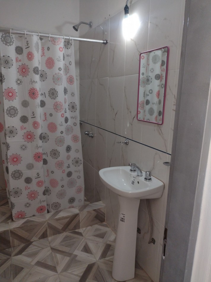 DEPARTAMENTO EN PLANTA ALTA EN JOSE C. PAZ - B° ALBERDI