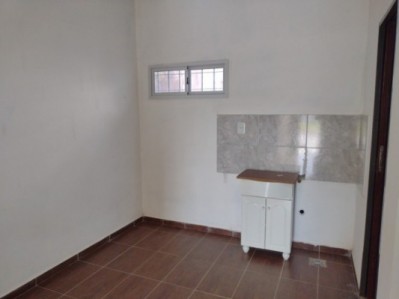 DEPARTAMENTO EN PLANTA BAJA 2 AMBIENTES PLANTA BAJA (Barrio STA. RITA JOSE C. PAZ)