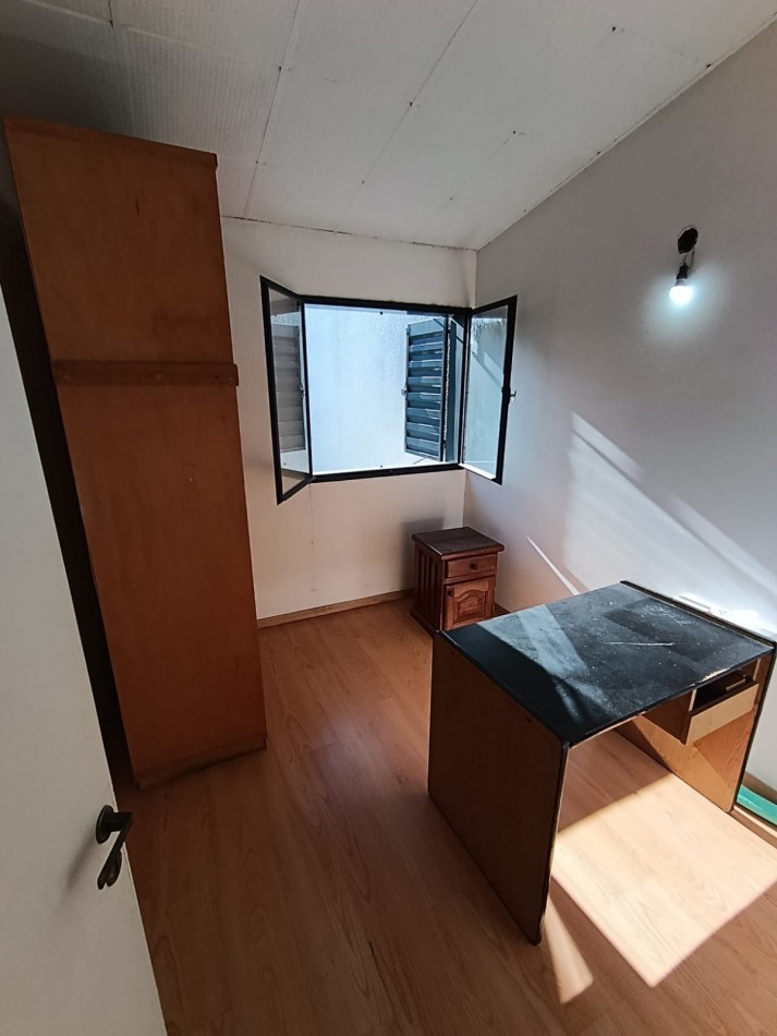 CASA 4 DORMITORIOS EN JOSE C. PAZ